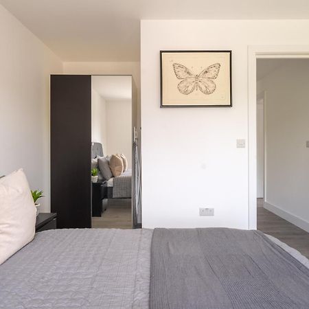 Oasis At Hemel Hempstead Apartment Exterior photo